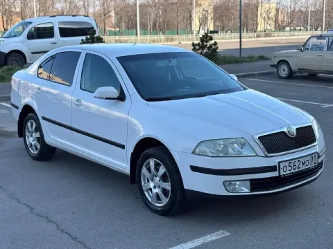 Skoda octavia a5 2005 автомобиль в отличном состоянии. надежный 2-х литровый атмосферный мотор в пар... - фотография