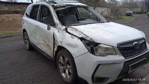 Продам после дтп subaru форестер 2013 года (американец) под разбор или восстановление. пробег 190т.... - фотография