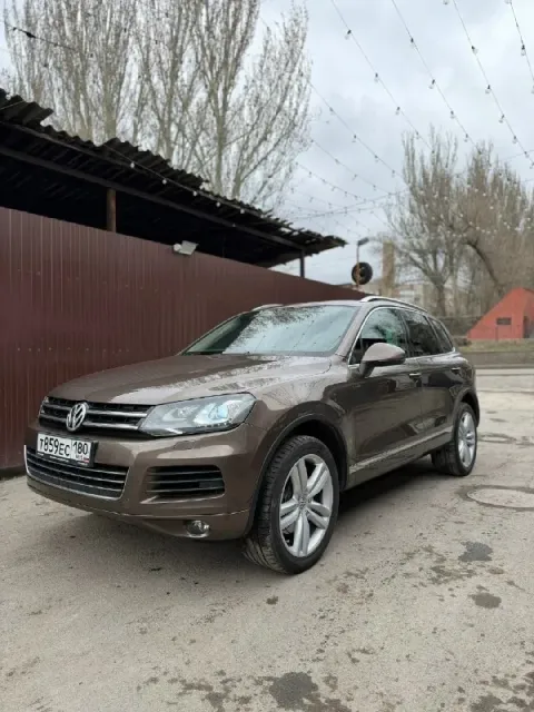 Volkswagen touareg год:2014 двигатель:3.0 245сил город:донецк цена:2.600мл. руб автомобиль в хорошем... - фотография