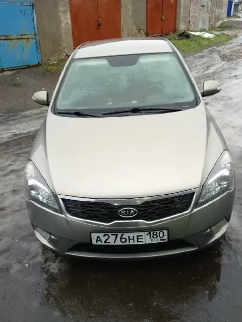 Kia ceed 2010 г. На полном ходу, г. Снежное. 750000 руб. +79497970658 - миранда. +79493668499 - фени... - фотография