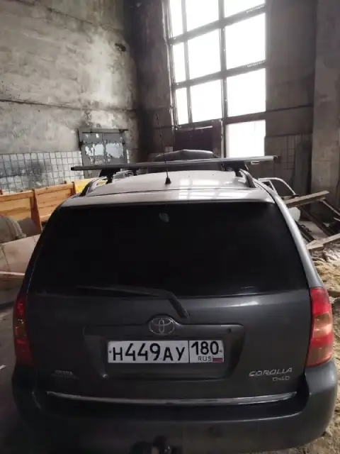 Продам свой автомобиль toyota corolla 2005 года после дтп, универсал е130, мкпп 5 ступ.
Двигатель d4... - фотография