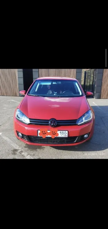 Продам volkswagen golf 6, 2009 года. двигатель: 1.6 пробег: 219 000 км (с каждым днем увеличивается,... - фотография