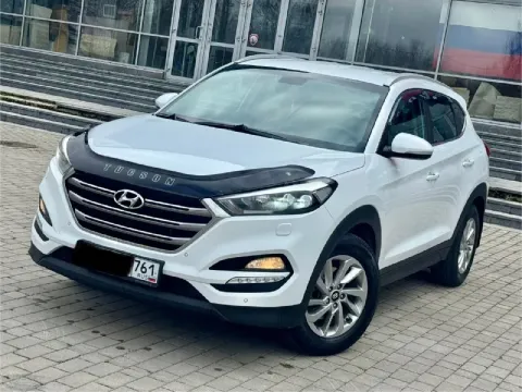 Hyundai tucson официал 2017 год выпуска двигатель 2.0 бензин коробка автомат 4wd (полный привод ) ав... - фотография