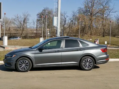 Volkswagen jetta 📆 год выпуска 2018 ⚙ : 1.4 л бензин смешанный расход 7 литров! 🕹 тип кпп: автомат 8... - фотография
