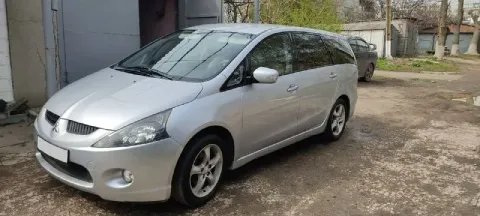 Ваня,
Продам личный автомобиль mitsubishi grandis 2005 года (7 комфортных мест с огромным багажником... - фотография
