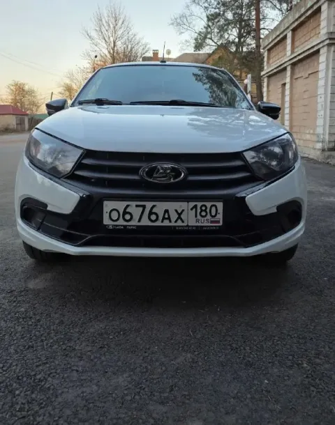 Lada granta конец 2023 г. 30 т, км. ✅ мотор 1.6 —16кл хорошая комплектация подогрев передних сидений... - фотография