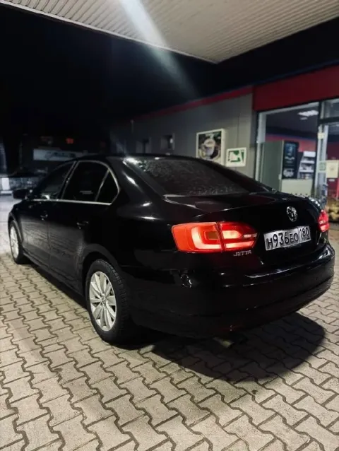Продам volkswagen jetta 1.8 at, 2014, донецк, кировский район цена,1.100.000 количество дверей: 4 по... - фотография