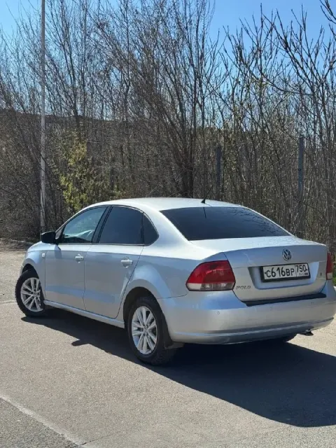 Продам volkswagen polo в комплектации sochi edition год выпуска-2013 объём двигателя-1.6( отличный,... - фотография