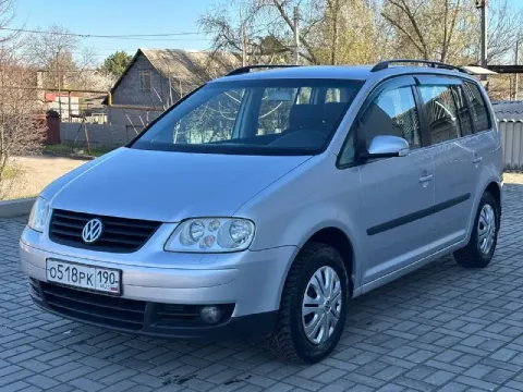 Продам volkswagen touran 1.6 бензин год выпуска 2004 пробег 170000 тысяч родной пробег коробка механ... - фотография