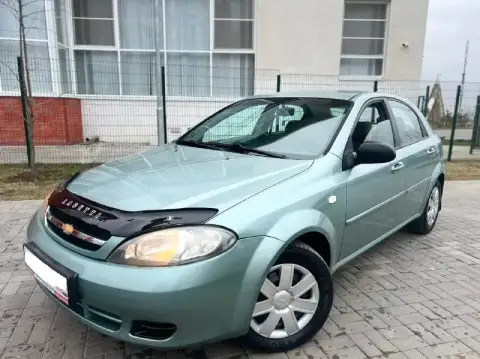 Продам свой chevrolet lacetti в идеальном состоянии! Куплена в 2008 году в автосалоне. Пробег 176.ты... - фотография