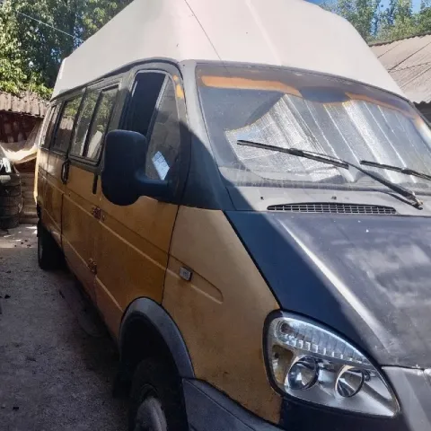 Продам газель 4-х метровая. категория: b. машина после кап. ремонта. едет отлично! рабочая лошадка!... - фотография