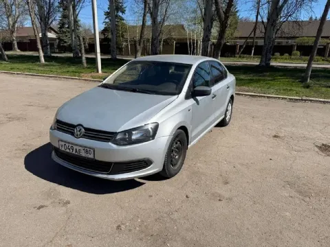 Продам volkswagen polo 2012год. объём двигателя 1.6 (отличный и надежный мотор ). коробка механика н... - фотография