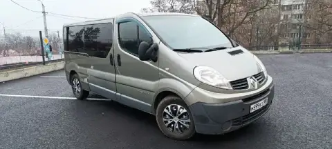 Продаётся renault traffic, 2.5 л 2008г. , 8+1
Пробег 421000 (заводской пассажирский минивэн) 2 сдвиж... - фотография
