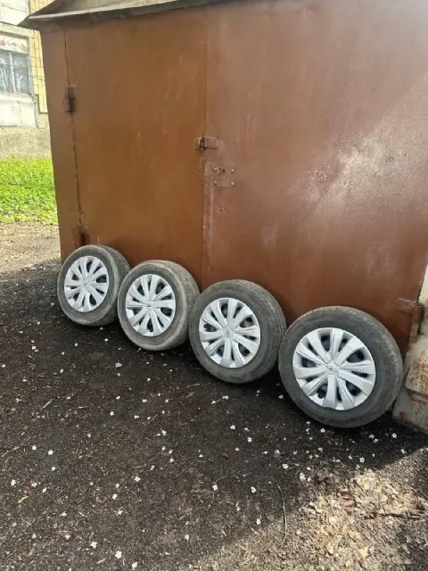 Продам: летние колеса r-15, 4x100‼️ для vesta, largus, logan, lanos, solaris, rio и т. д цена 16.000... - фотография