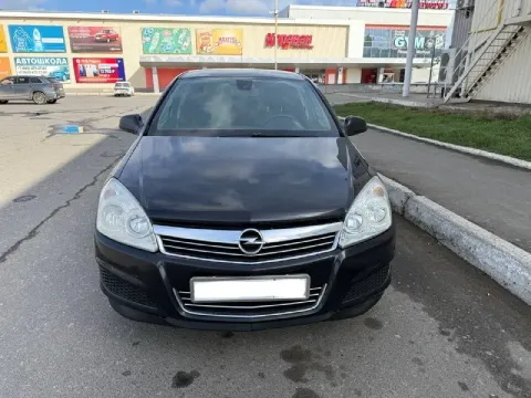 Opel astra, 2011 г. пробег: 192 700 км двигатель: 1.6 л, бензин, амт автомобиль в хорошем состоянии:... - фотография