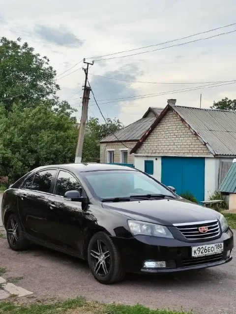 Продам geely emgrand 7 2013 года один собственник по птс мотор 1.8 установлен газ евро 4 (вписан в п... - фотография