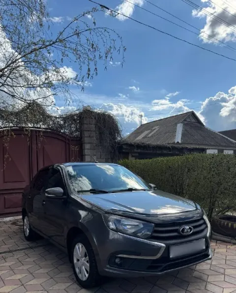 Lada granta 2020, 1.6-( шестнадцати клапанный мотор - идеал✅ не бита не крашена, вся в заводе✅ на по... - фотография