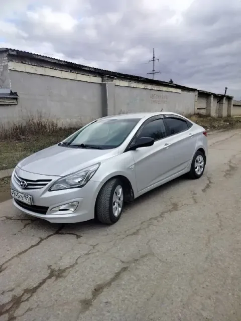 Собственник. продажа в связи с обстоятельствами! hyundai solaris, 1-е поколение (рест. ) мотор 1,6/1... - фотография