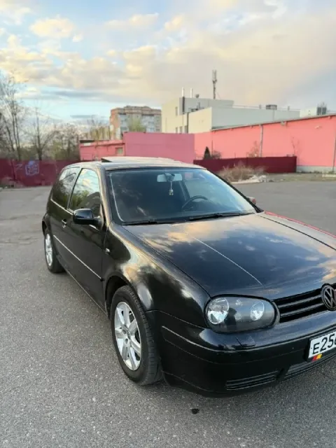 Продам🚘 💥💥 volkswagen golf 4 2003г. 💥💥 пробег 232000 1,8т бензин/мкпп выхлоп атм с регулировкой гром... - фотография