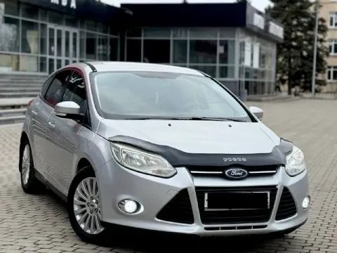 Ford foсus 3 (форд фокуc) γод выпуcкa 2011 объeм двигaтeля 1,6 коробкa пeрeдaч мeхaничecкaя вид топл... - фотография