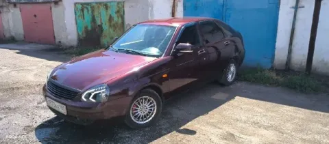 Продам лада приора! 2011года! в хорошем состоянии! как по кузову так и по технической части! в машин... - фотография