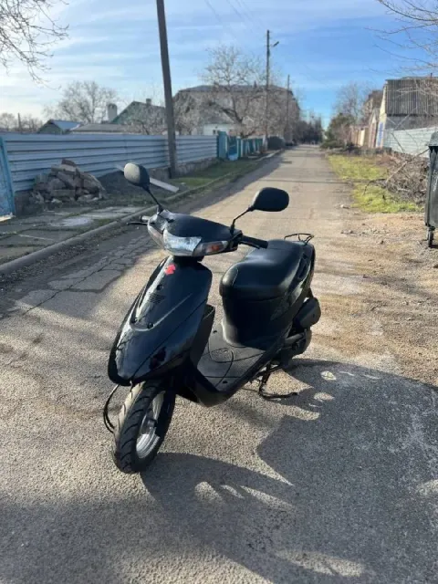 Продам -скутер suzuki let’s 2 состояние - отличное, вложений не требует. -скутер обслужен, сел-поеха... - фотография