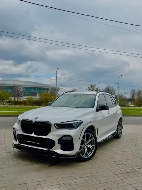 Продам bmw x5 в кузове g05 в м пакете цена: 6 800 000 рос. руб обмена нет полностью обслужен двигате... - фотография