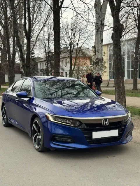 Продам honda accord 10. 2018 год выпуска. 1.5т 192 л. с. авто в отличном состоянии как по салону так... - фотография