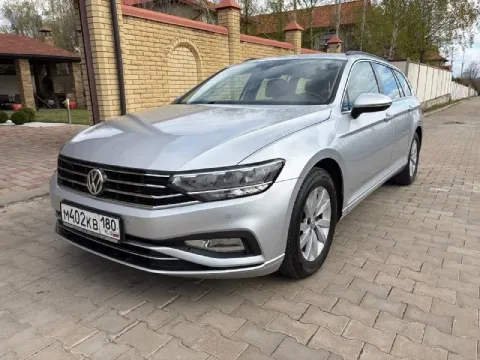 Vw passat variant 1,6 tdi. год выпуска: 2020. пробег: 104 000км. мощность: 120 л. с. стоимость: 2 08... - фотография