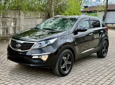 Kia sportage 2014 года 2.0 литра бензин 170 пробег состояние отличное без рыжиков! салон чист ухожен... - фотография