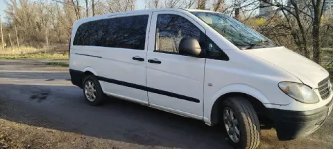 Срочно! продам вито 2009г. в, пассажир 8+1, двигатель 2.2, механика 6 ст, 2 комплекта колёс на диска... - фотография