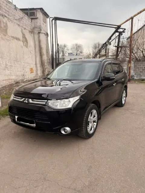 Продам mitsubishi outlander iii (gf), 2013 г. 3.0 v6, автомат aisin, 4wd с тремя режимами работы, в ... - фотография