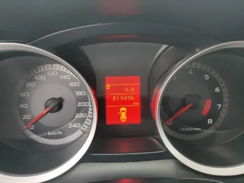 Продажа от владельца (с 2017 года). Чистая автотека. Митсубиси лансер 10 поколения, 2.0 акпп, 2007 г... - фотография