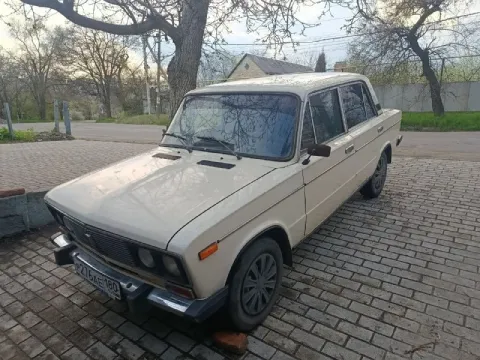 Ваз 2106, 1998 года выпуска, газ-бензин, все в абсолютно рабочем состоянии, на ходу каждый день. мет... - фотография