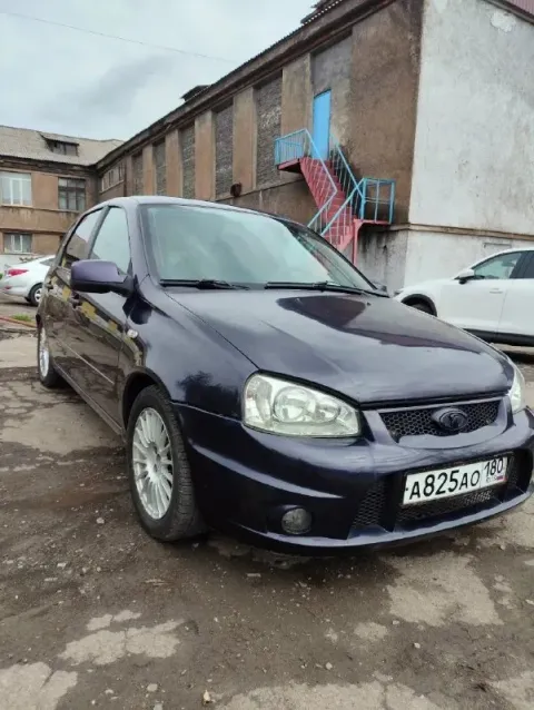 Продам ваз калина спорт 2009 год, 1.6 16 клапанная. едет очень достойно. салон ухоженный, не прокуре... - фотография