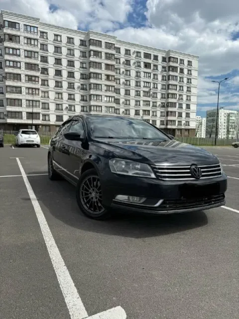 Volkswagen passat b7 2011 ✅полный электра пакет ✅обогрев всего кроме руля, задних сидений ✅климат ко... - фотография