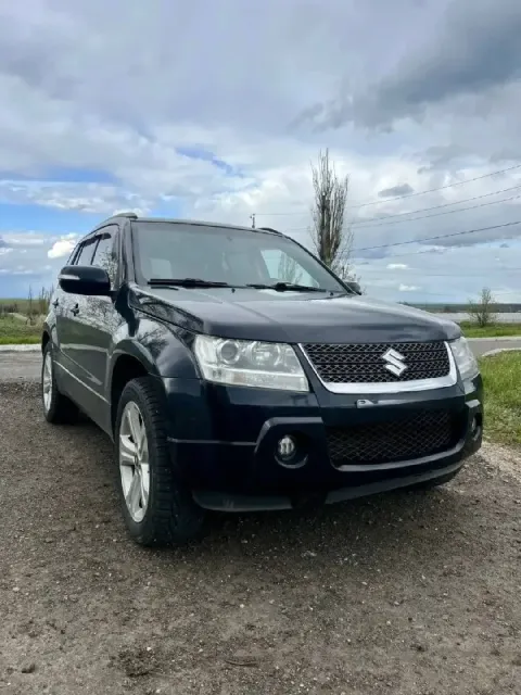 Suzuki grand vitara 2008 2.4 акпп ( коробка листает ) легендарная айсин ( двс отлично ) масло от зам... - фотография