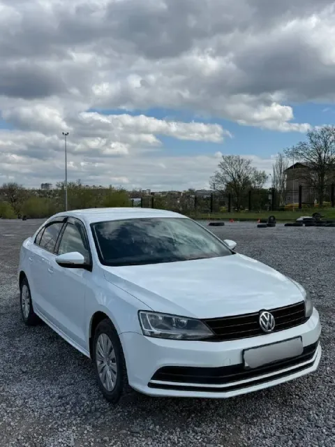 Продам volkswagen jetta 6 2016 года в идеальном состоянии, в заводском окрасе без единого дтп🔥 двига... - фотография
