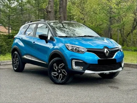Продам авто renault kaptur год-2018 коробка - полноценный автомат ( не вариатор !!!) объем-2л привод... - фотография