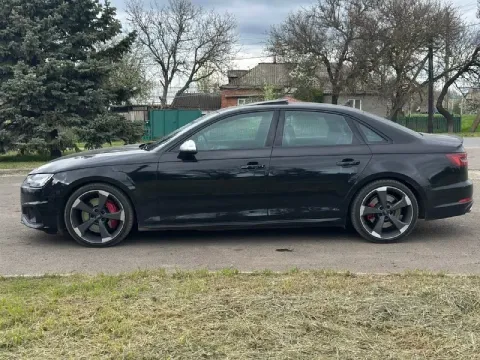 Audi s4 2018 года 130 тыс. покупал на пробеге 50 тыс. пробег с момента покупки весь трасса, машина е... - фотография