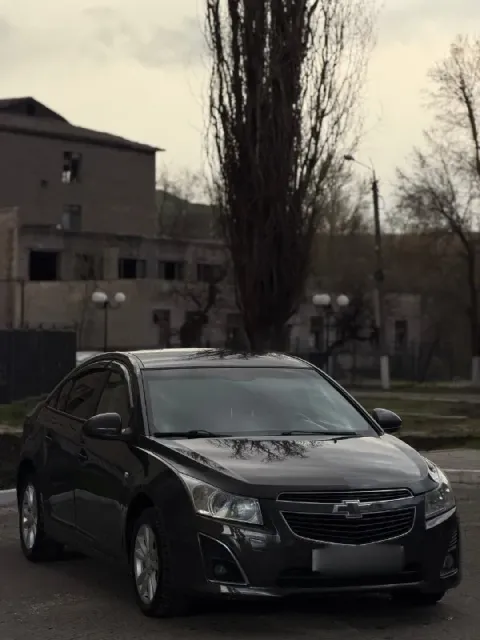 🛞продам chevrolet cruze 1 рестайлинг. в отличном внешне и техническом состоянии. пробег 210 тысяч км... - фотография