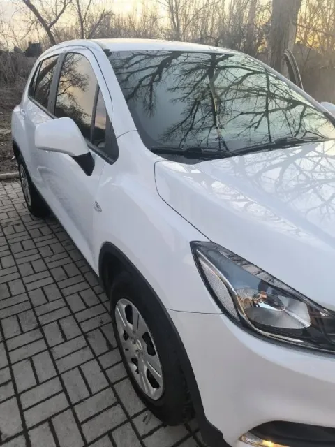Продам chevrolet trax 2019 г пригнанный из кореи во владении был два года ✅ один владелец ✅ экономич... - фотография