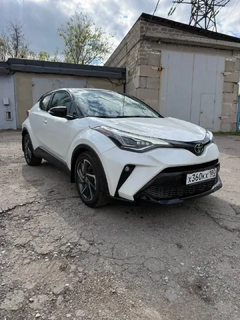 Toyota c-hr limited -машина 2021г -объём двигателя: 2.0 -пробег :57.000км -тип двигателя: бензин -пр... - фотография