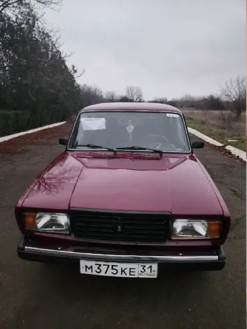 Продам ваз 2107 пробег 99к год выпуска 1995 кпп 4 ступка едет отлично не гнилая от слова совсем. . л... - фотография