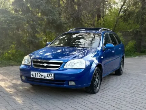 Продам chevrolet lacetti! универсал. 2009 года выпуска мотор 1.6. 109 л. с. коробка механика. компле... - фотография