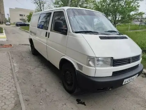 Продаю volkswagen transporter t4 год выпуска: 1998 двигатель: 2.5 пробег: 511436 состояние: хорошие ... - фотография