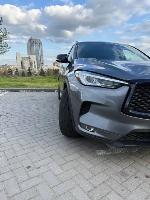 🚘 марка и модель: infiniti qx50 v объем: 2.0 (249л. с), бензин 📏 пробег: 99000 📆 год: 2021 📝 кпп: ⚙️... - фотография