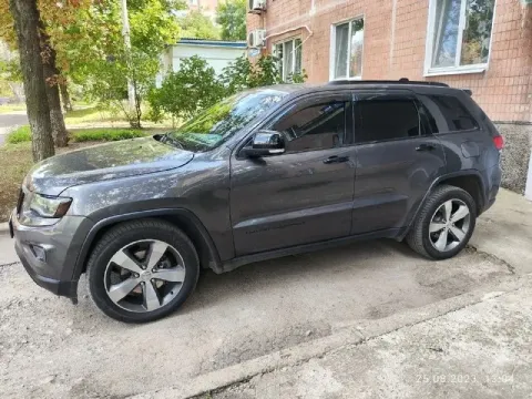 Заголовок: jeep grand cherokee, 2015, 3.6 л, полный привод, 160 000 км текст: продаю jeep grand cher... - фотография