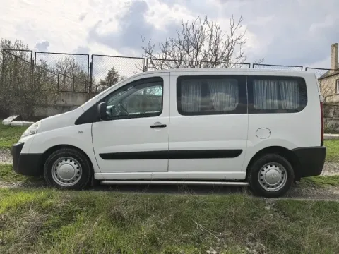 Продам автомобиль peugeot эксперт 2009 года выпуска. 2.0. 6ст мкпп. пробег 260 тыс. км. пассажир 8 м... - фотография