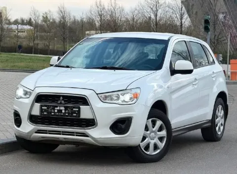 Продам mitsubishi asx рестайлинг
Год выпуска:2015
Объём двигателя:1.6.v16
Кпп механическая
Родной пр... - фотография